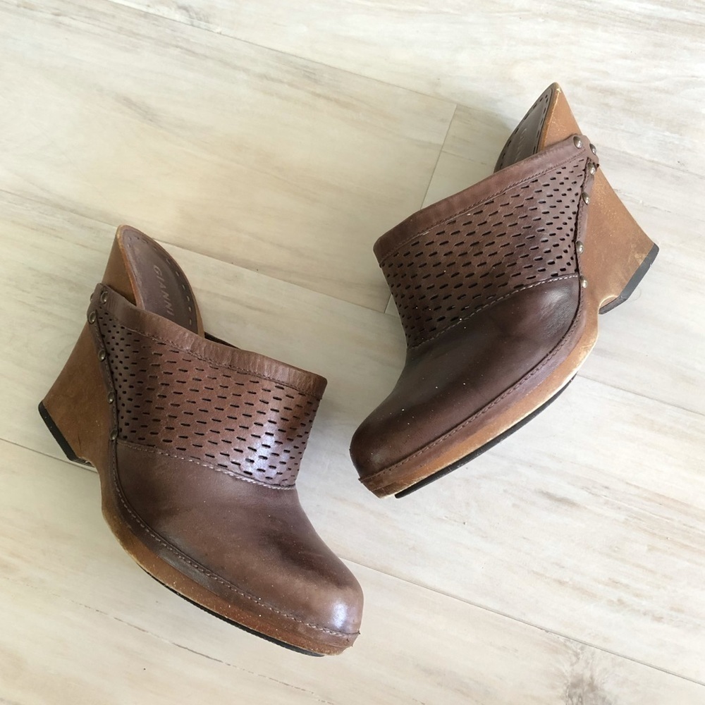Gianni Bini Brown Leather Wedge Mule